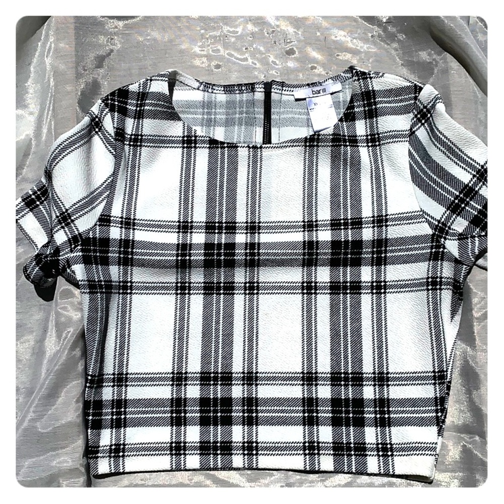 Cropped dress shirt plaid pattern